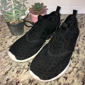 NIKE Juvenate honeycomb mesh - black/white